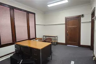 833 Market St, Zanesville, OH 43701 - Photo 13