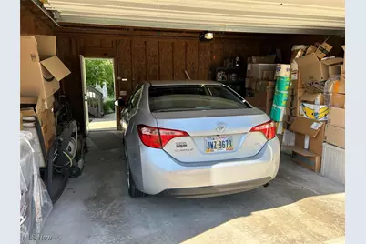 180 Elizabeth Parkway, Akron, OH 44304 - Photo 41