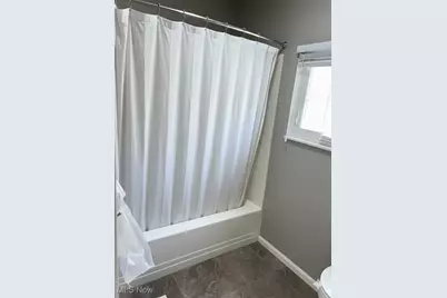180 Elizabeth Parkway, Akron, OH 44304 - Photo 33