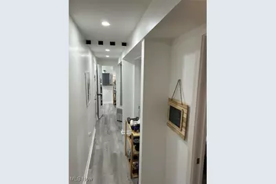 180 Elizabeth Parkway, Akron, OH 44304 - Photo 21