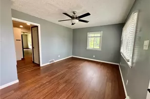 725 Logan Ave, Mingo Junction, OH 43938 - Photo 11