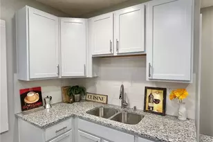 10914 Fidelity Ave, Loveland, OH 44111 - Photo 3
