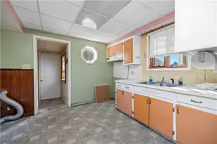 6927 N Wildacre Rd, Curtice, OH 43412 - Photo 21