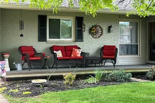 207 Lindsey Ave, Marietta, OH 45750 - Photo 3