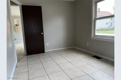 12620 Grimsby Avenue, Loveland, OH 44135 - Photo 9