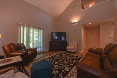 46 Hidden Pond Drive, Doylestown, OH 44230 - Photo 5