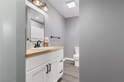 1632 Holmden Avenue, Loveland, OH 44109 - Photo 7