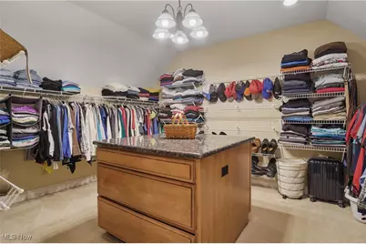 1302 Hillandale Drive, Akron, OH 44333 - Photo 25