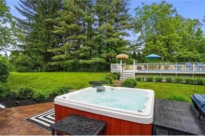 1302 Hillandale Drive, Akron, OH 44333 - Photo 41