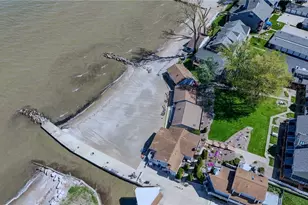 13005 W Lake Rd, Vermilion, OH 44089 - Photo 11