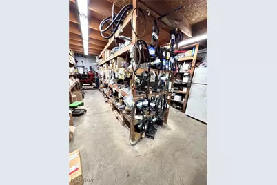 622 Pleasant Valley Road NW, Sugarcreek, OH 44681 - Photo 21