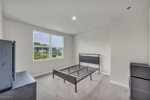 114 River Run Dr, Elyria, OH 44035 - Photo 17