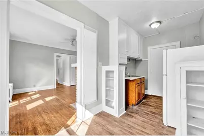 1615 Ridgefield Road, Cleveland Heights, OH 44118 - Photo 7