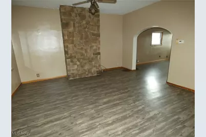 1020 Virginia Street, Martins Ferry, OH 43935 - Photo 3