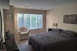 629 Main St, Vermilion, OH 44089 - Photo 25