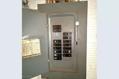 2909 Denver Avenue, Lorain, OH 44055 - Photo 23