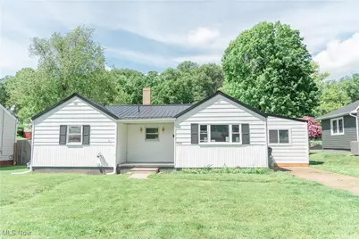 1706 Adams Street, Coshocton, OH 43812 - Photo 1