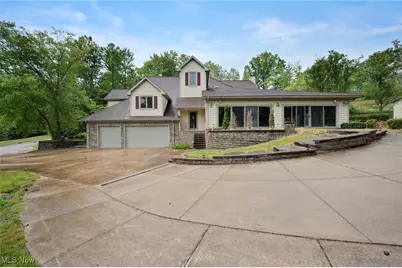769 Village Trail, Gates Mills, OH 44040 - Photo 3