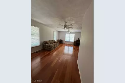 106 Toni Lane, St Clairsville, OH 43950 - Photo 35