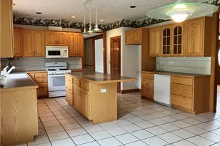 1254 Maxfli Dr, Akron, OH 44312 - Photo 17