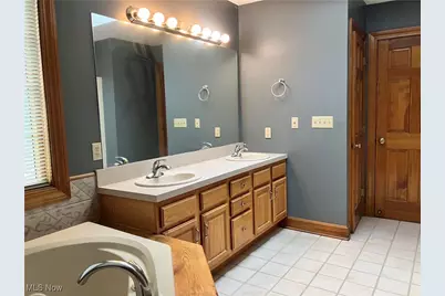 1254 Maxfli Drive, Akron, OH 44312 - Photo 27