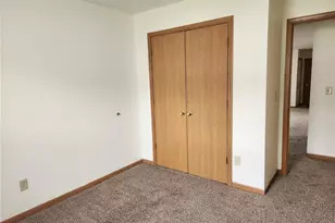 2831 Benford Ln, Youngstown, OH 44505 - Photo 13