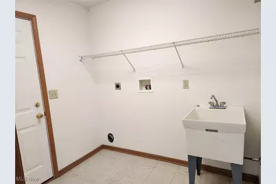 2831 Benford Lane, Youngstown, OH 44505 - Photo 17