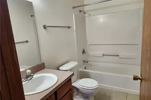 2831 Benford Ln, Youngstown, OH 44505 - Photo 7