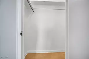 13800 Fairhill Rd, Huber Heights, OH 44120 - Photo 7