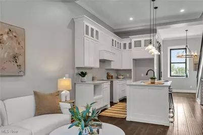 2130 W 42nd Street #2, Loveland, OH 44113 - Photo 9