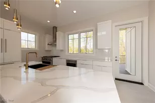 2405 Edgewood Trce, Pepper Pike, OH 44124 - Photo 11