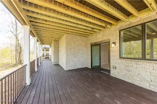 2405 Edgewood Trce, Pepper Pike, OH 44124 - Photo 41