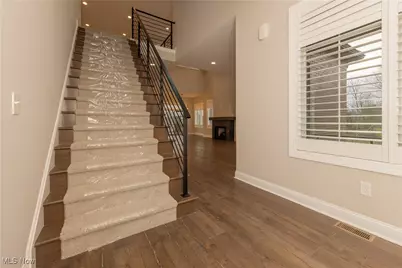 2401 Edgewood Trace, Pepper Pike, OH 44124 - Photo 3