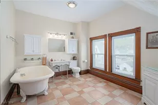 316 5th St, Marietta, OH 45750 - Photo 37