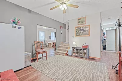 5869 Beechwood Avenue, Alliance, OH 44601 - Photo 27