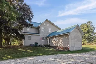 5869 Beechwood Ave, Alliance, OH 44601 - Photo 3