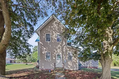 5869 Beechwood Avenue, Alliance, OH 44601 - Photo 1