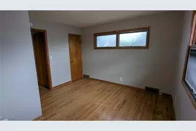 1516 Fulton Road NW, Canton, OH 44703 - Photo 9