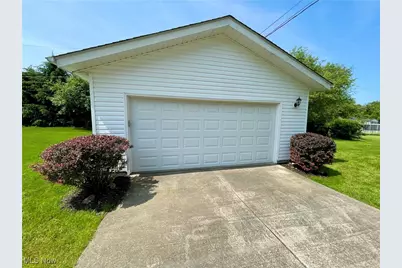 180 Atterbury Boulevard, Hudson, OH 44236 - Photo 9