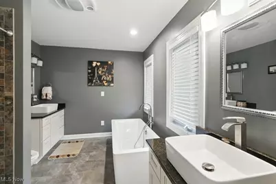 430 Delaware Avenue, Akron, OH 44303 - Photo 29