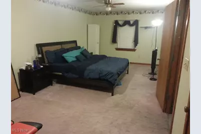 1088 Buena Vista Drive, Akron, OH 44319 - Photo 7