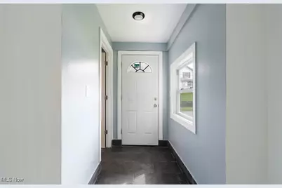 90 Frank Street, Struthers, OH 44471 - Photo 3