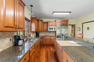 5495 Meese Rd NE, Louisville, OH 44641 - Photo 13