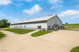 5495 Meese Rd NE, Louisville, OH 44641 - Photo 3