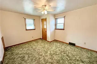 808 Gilbert Ave, Follansbee, WV 26037 - Photo 17