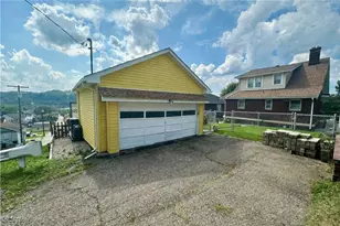 808 Gilbert Ave, Follansbee, WV 26037 - Photo 43