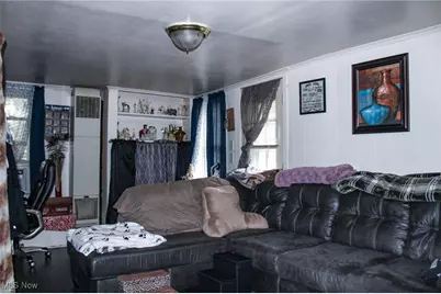 676 E 3rd Street, Salem, OH 44460 - Photo 7