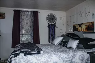 676 E 3rd St, Salem, OH 44460 - Photo 9