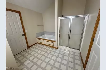 6012 Champagne, Medina, OH 44256 - Photo 21