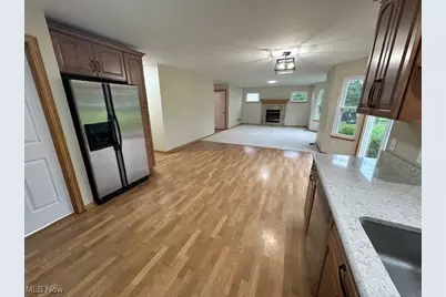 6012 Champagne, Medina, OH 44256 - Photo 9